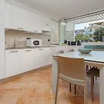 Ilia's House 포르투로톤도