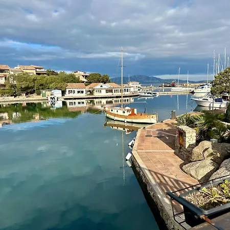 Apartment Ilia's House Porto Rotondo